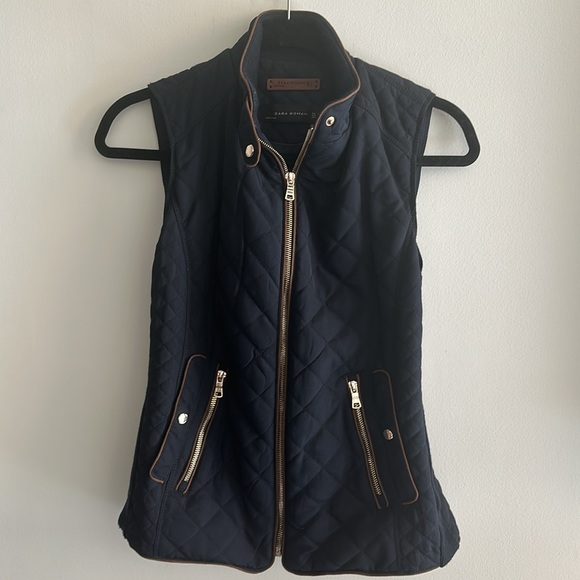 Equestrian-style navy blue vest with brown trim - Picture 3 of 5